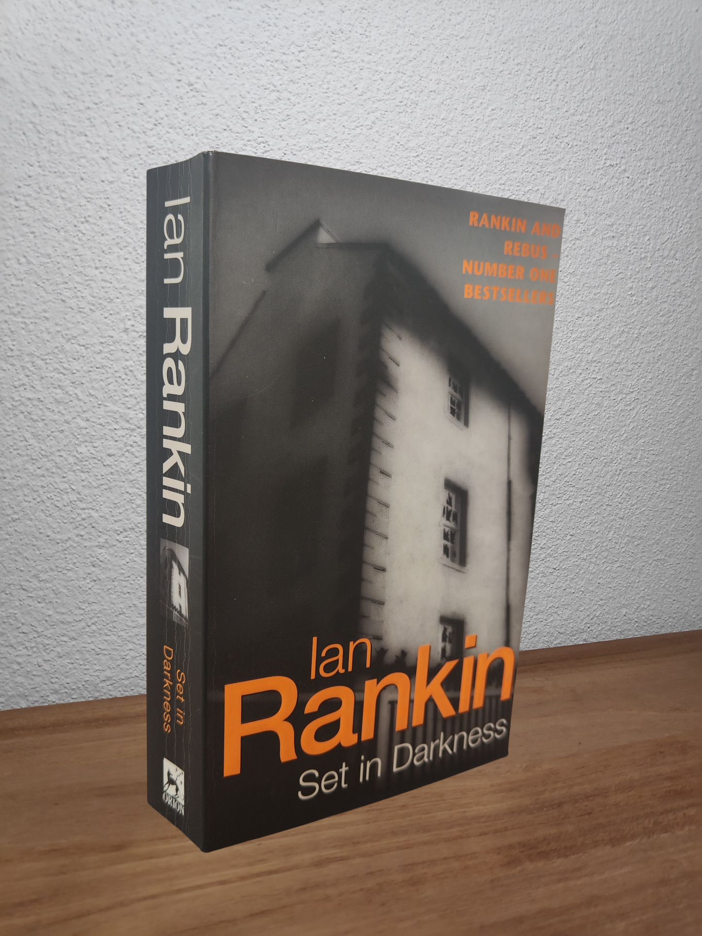 Ian Rankin - Set in Darkness (Inspector Rebus #11)