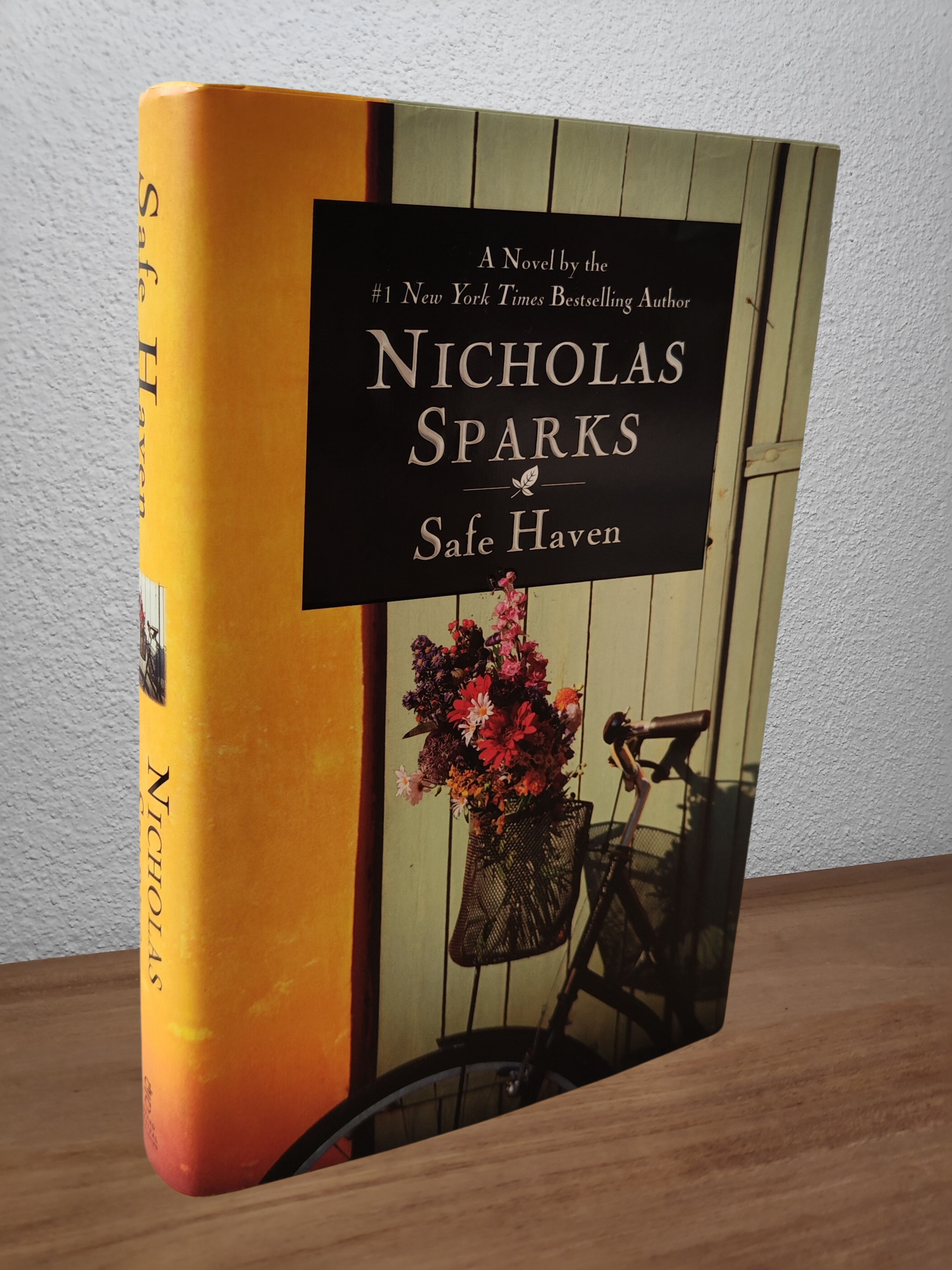 Nicholas Sparks - Safe Haven - Second-hand english book to deliver in Zurich & Switzerland