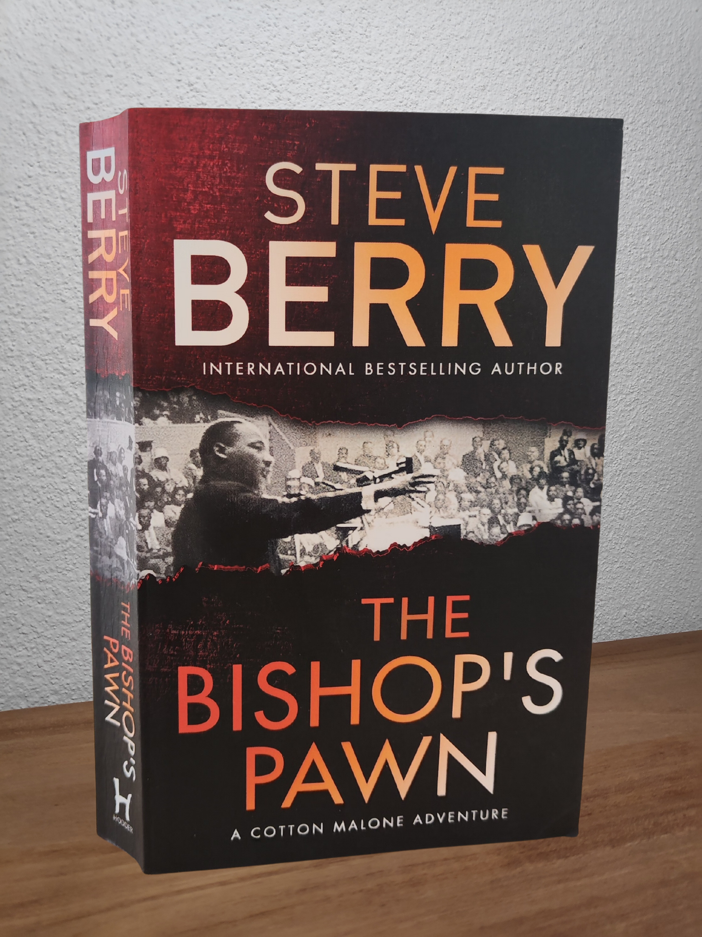 Steve Berry - The Bishop's Pawn (Cotton Malone #13)