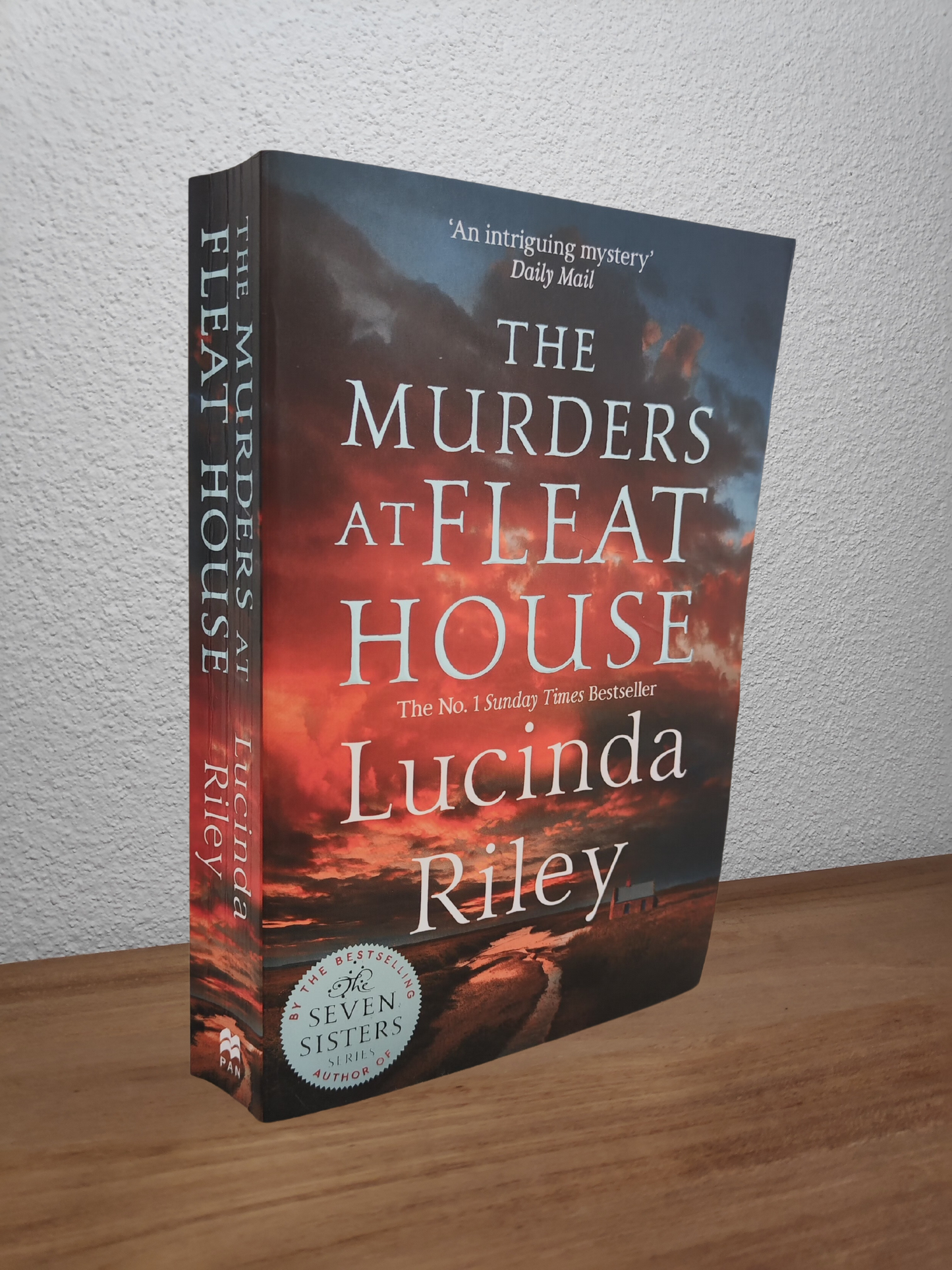 Lucinda Riley - The Murders at Fleat House