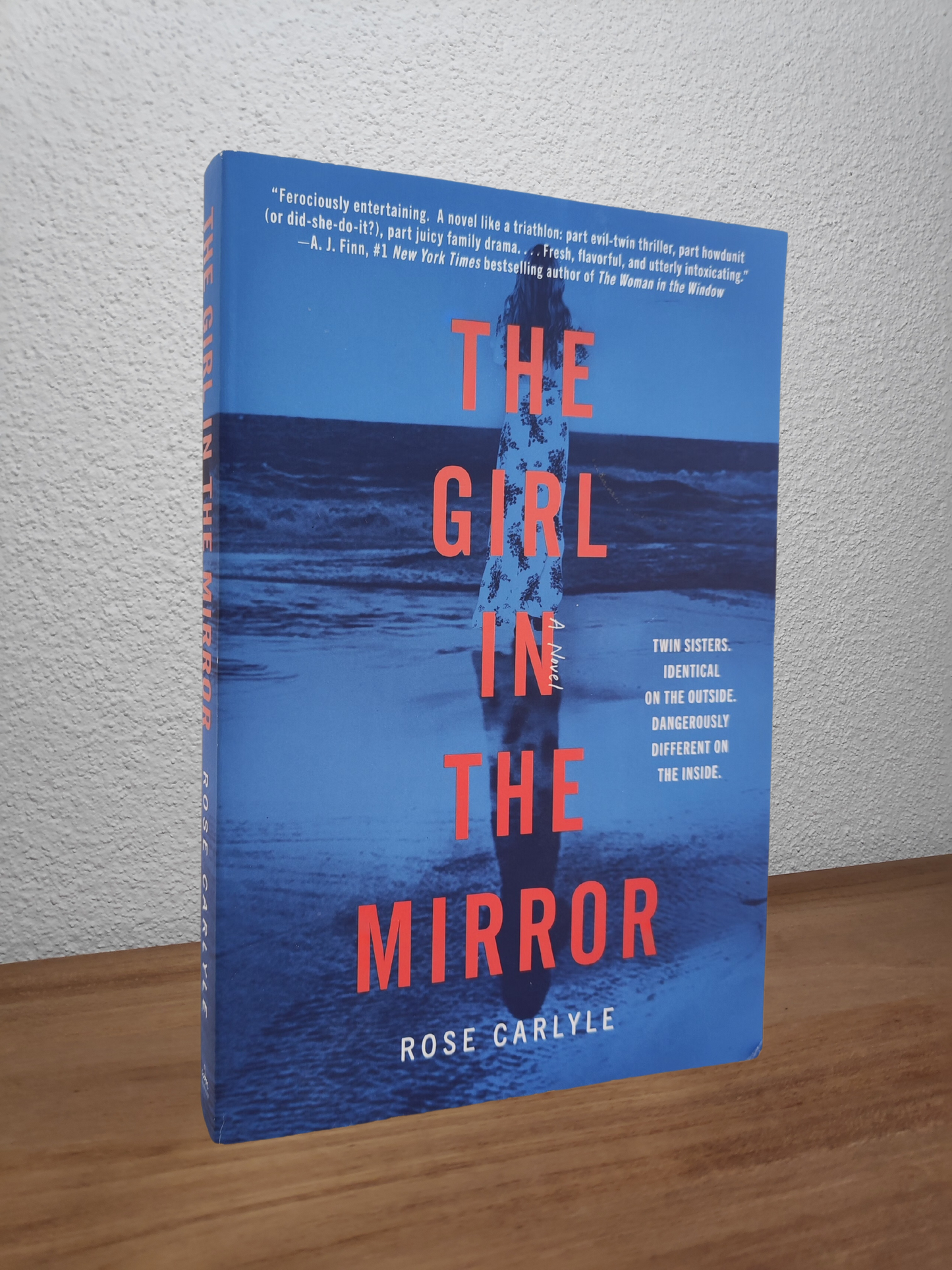 Rose Carlyle - The Girl in the Mirror
