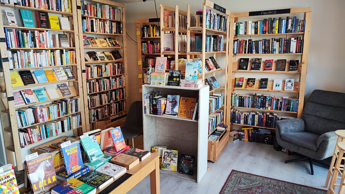 Vastela Books