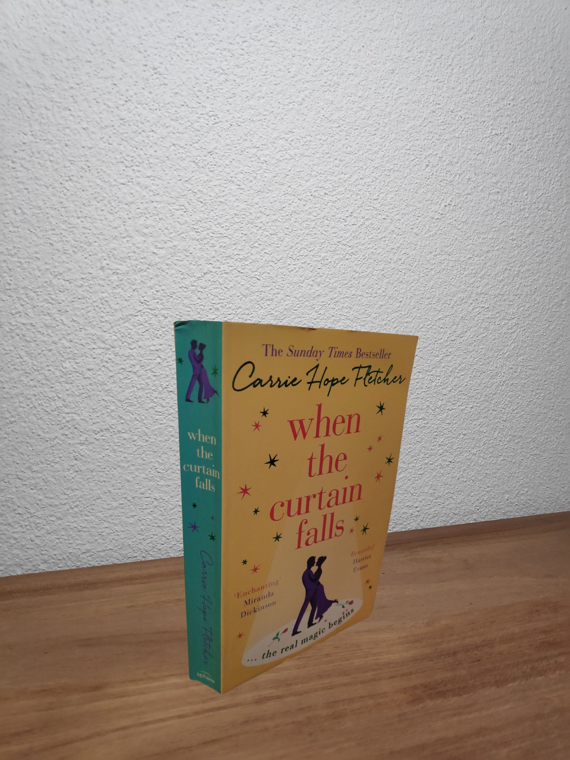 Second-hand english book to deliver in Zurich & Switzerland - Carrie Hope Fletcher - When the curtain falls 