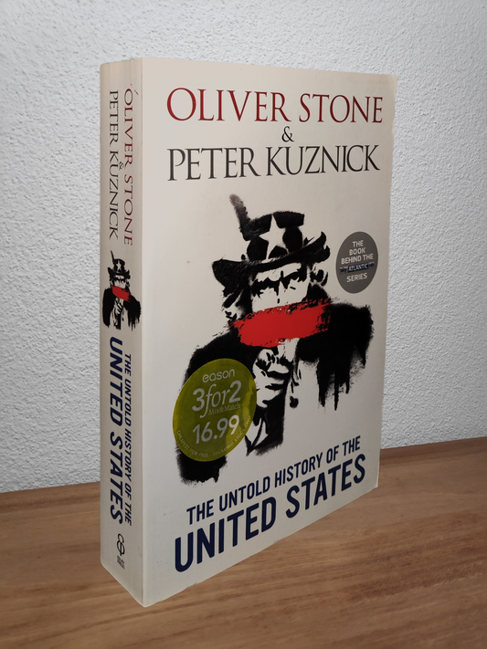 Oliver Stone & Peter Kuznick - The Untold History of the United States - Second-hand english book to deliver in Zurich & Switzerland