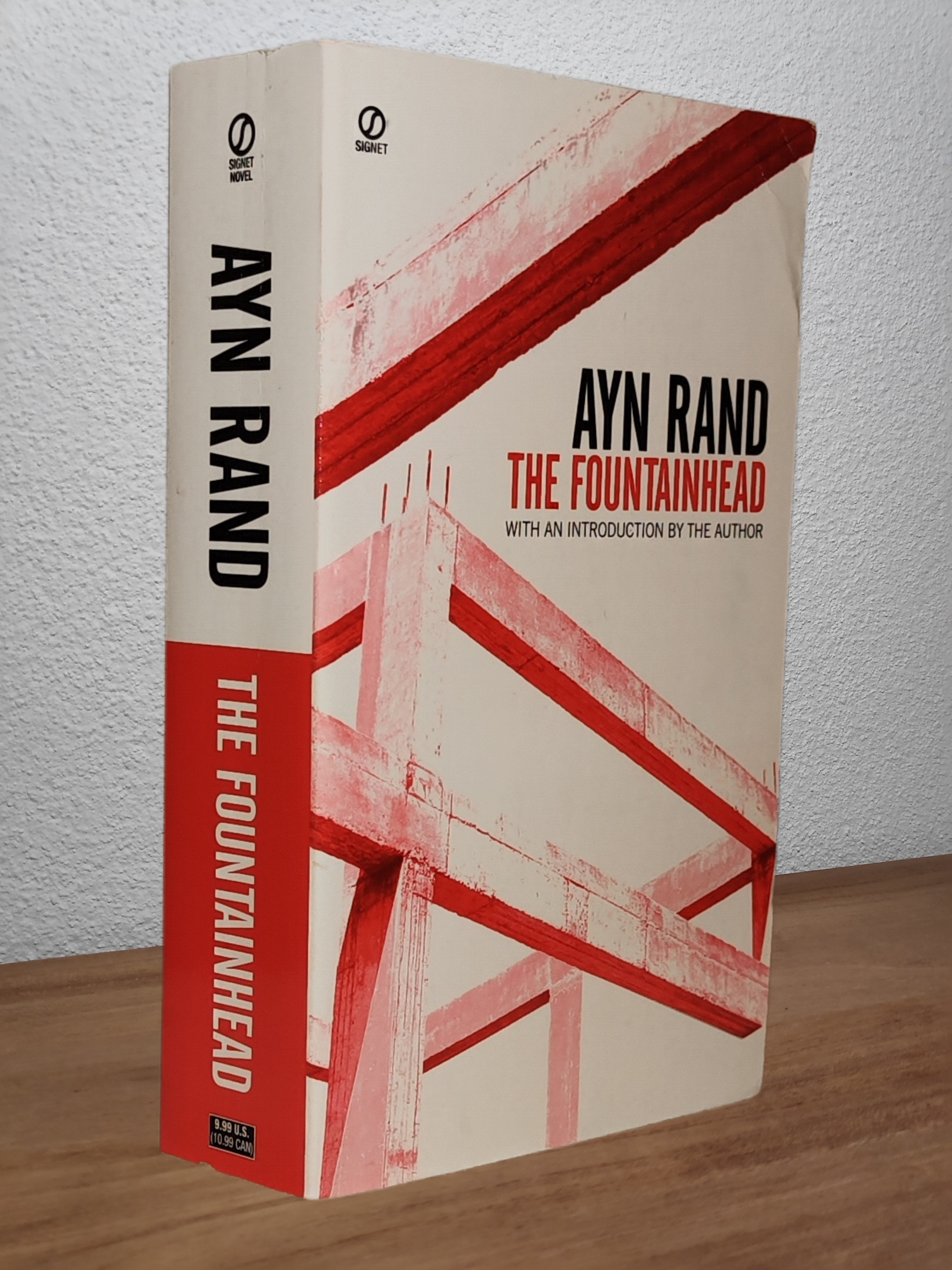 Ayn Rand - The Fountainhead  - Second-hand english book to deliver in Zurich & Switzerland