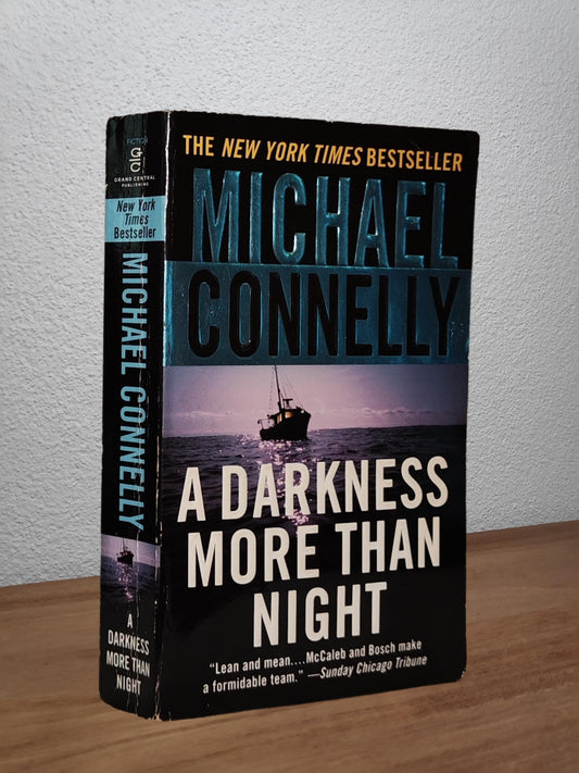 Michael Connelly - A Darkness More than Night - Second-hand english book to deliver in Zurich & Switzerland